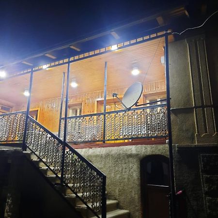 Guesthouse "Megi" Μέστια Εξωτερικό φωτογραφία