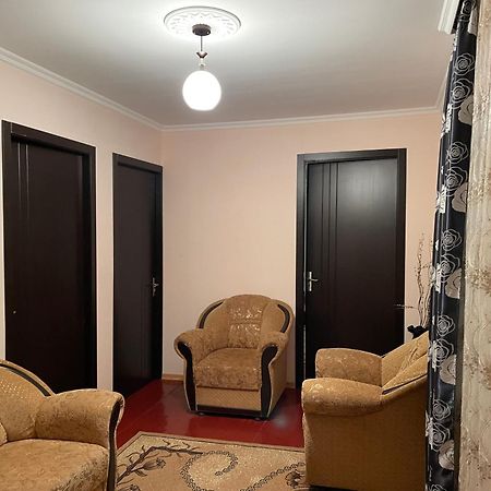 Guesthouse "Megi" Μέστια Εξωτερικό φωτογραφία