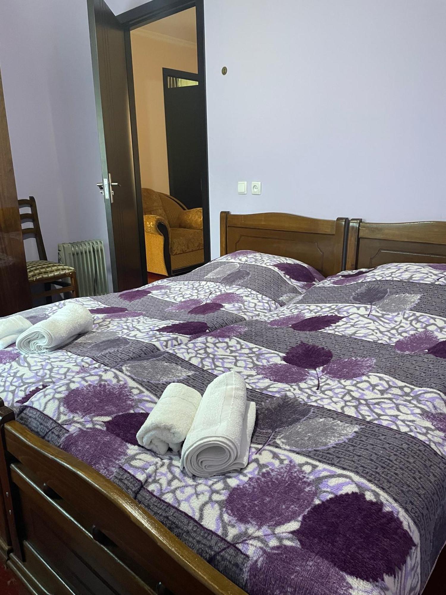 Guesthouse "Megi" Μέστια Εξωτερικό φωτογραφία