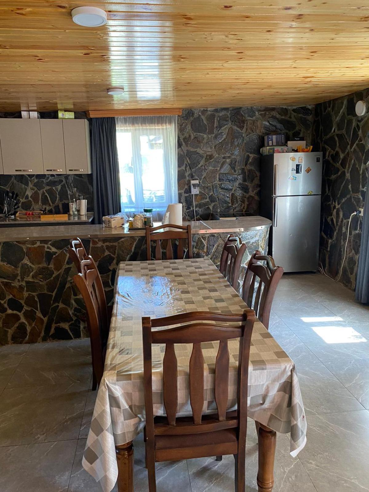 Guesthouse "Megi" Μέστια Δωμάτιο φωτογραφία